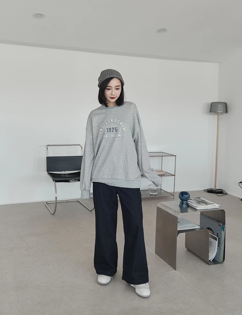 正韓-1975印字大學Tee