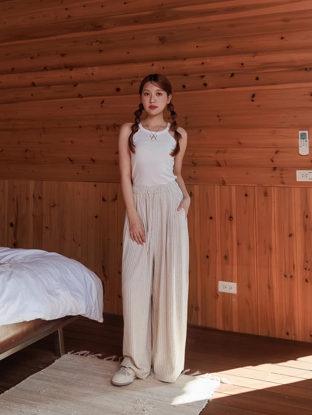 正韓-柔彈坑條削肩背心