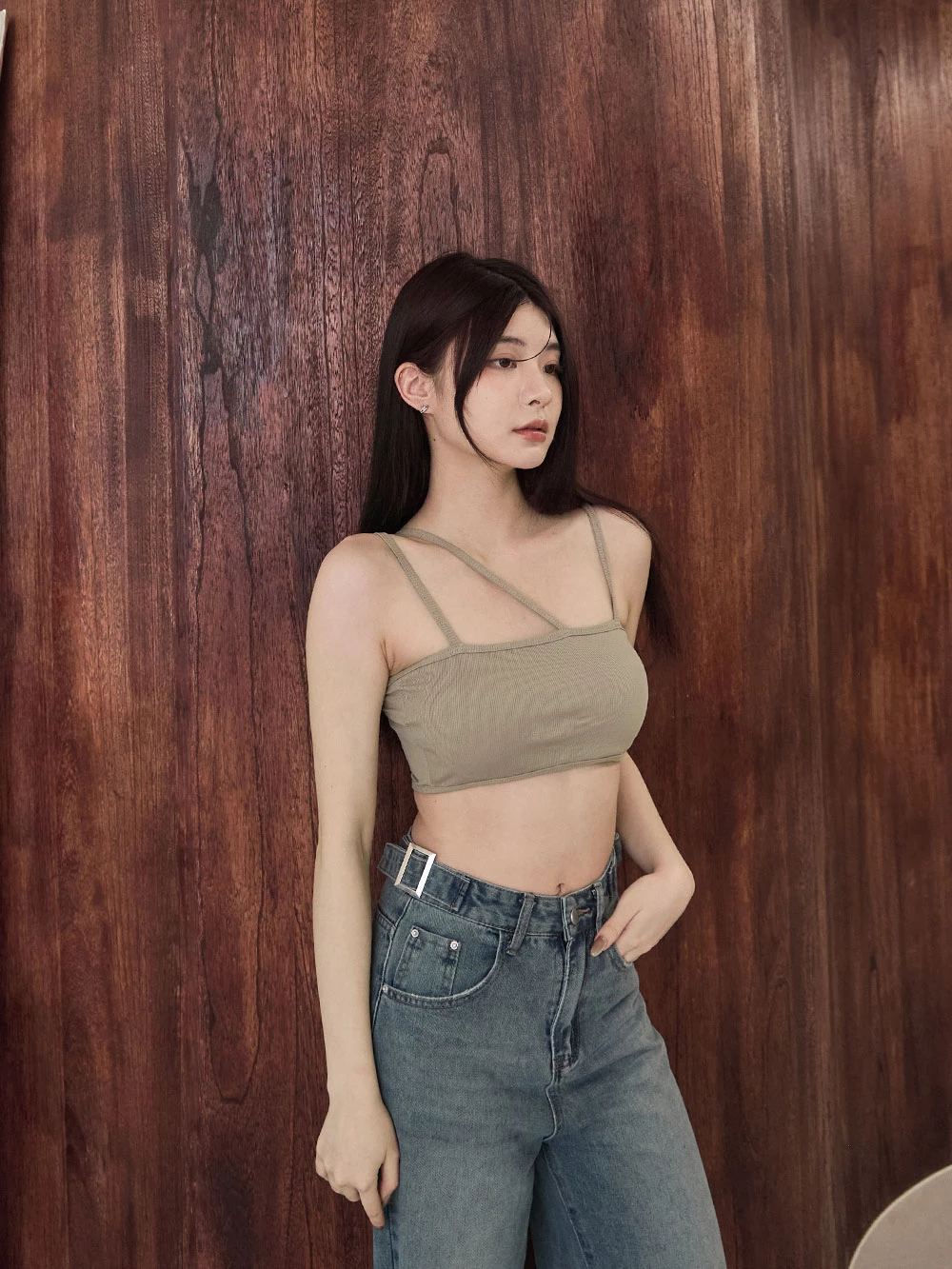 不對稱細肩胸墊背心