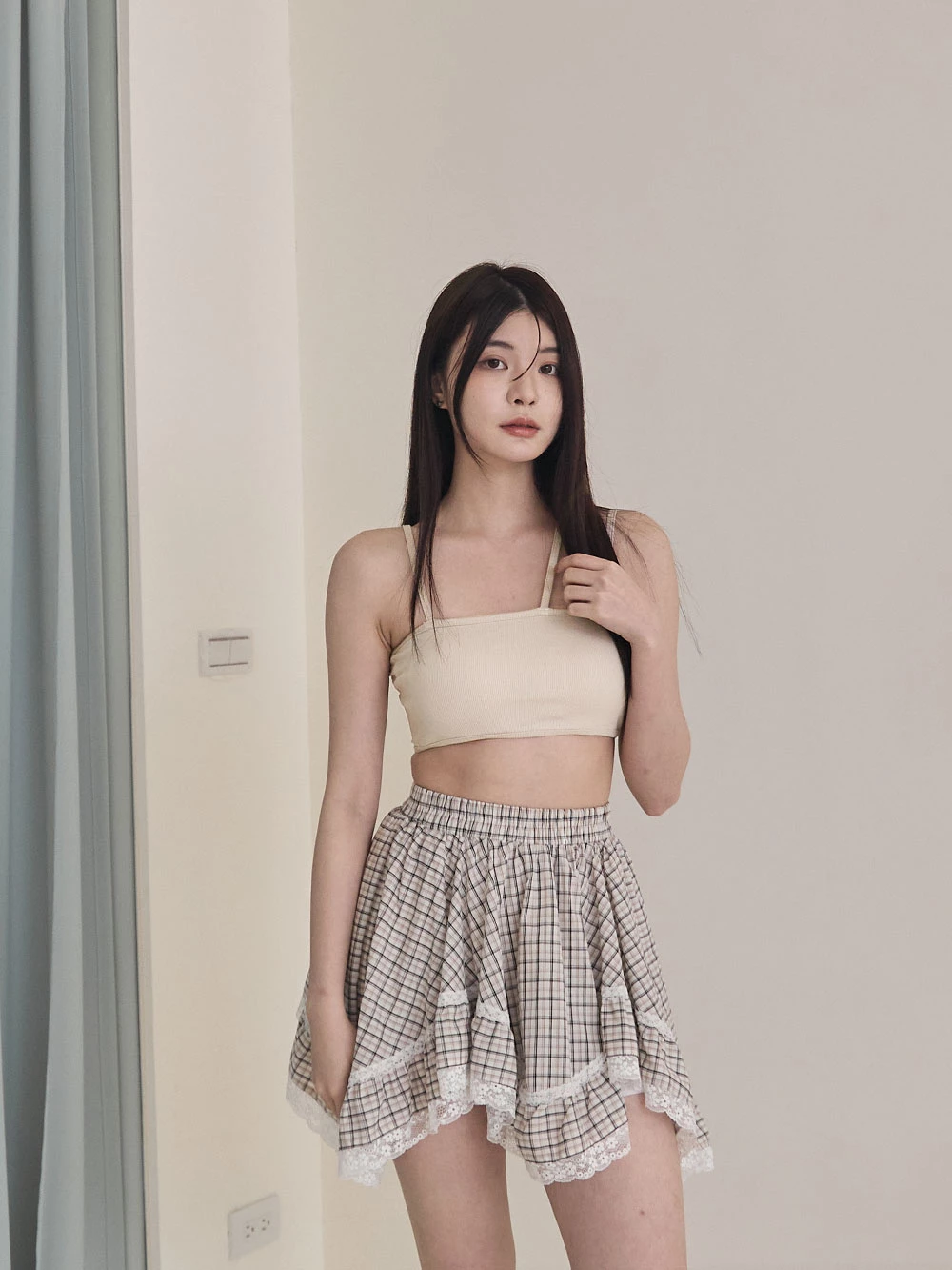 不對稱細肩胸墊背心