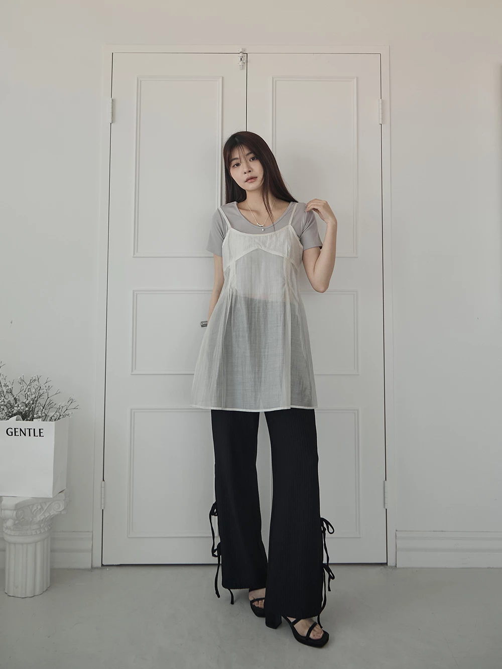 柔霧微透細肩洋裝