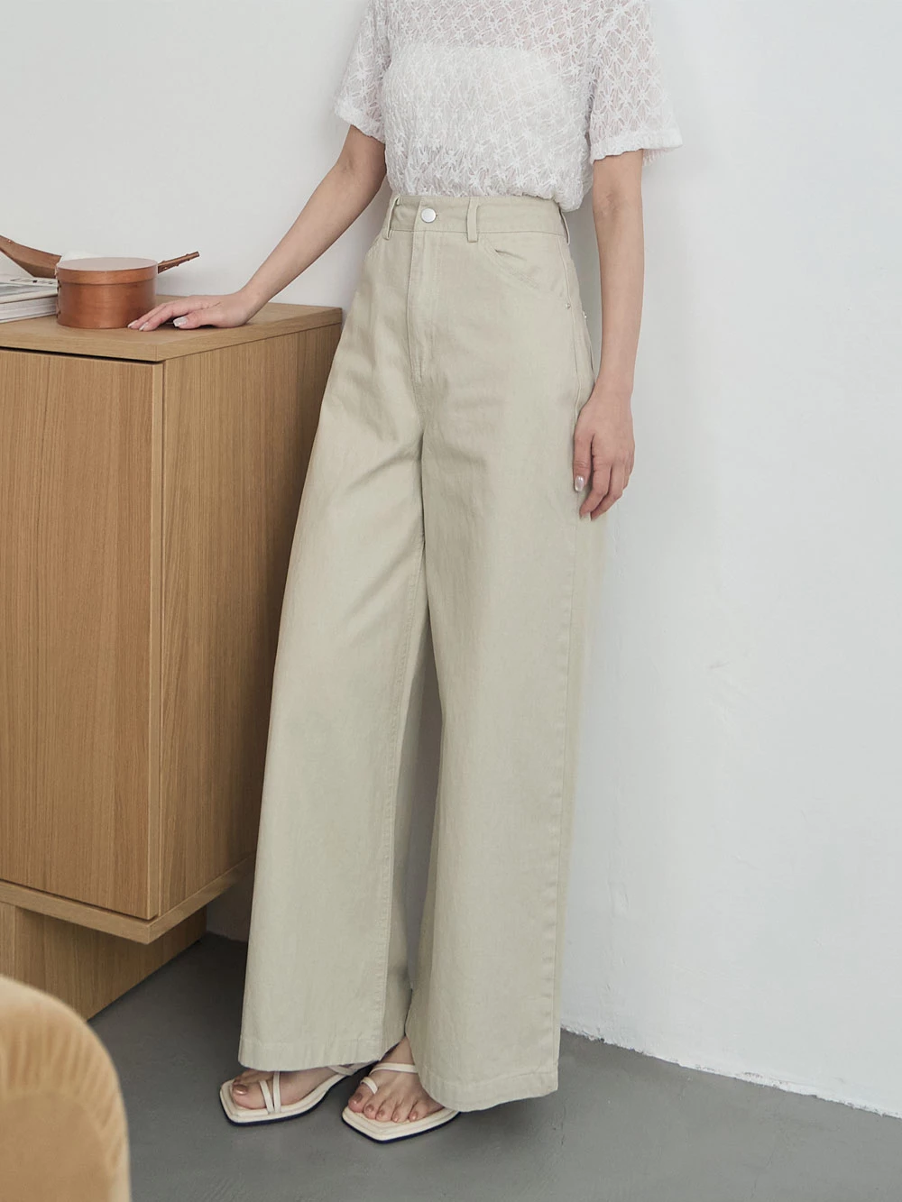 高腰直筒牛仔褲