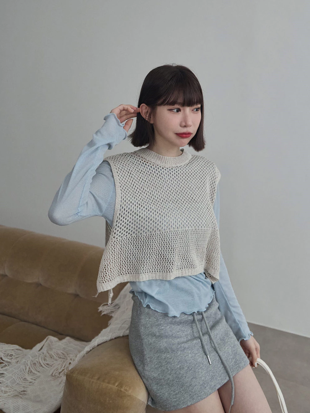 洞洞感開岔背心