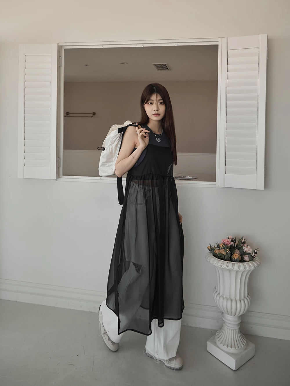 透紗外罩細肩洋裝