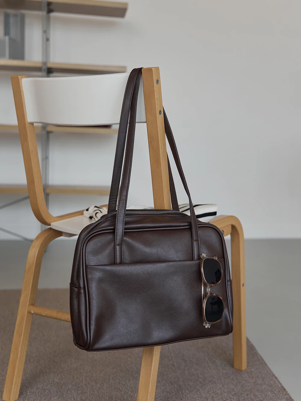 復古皮革大容量單肩包