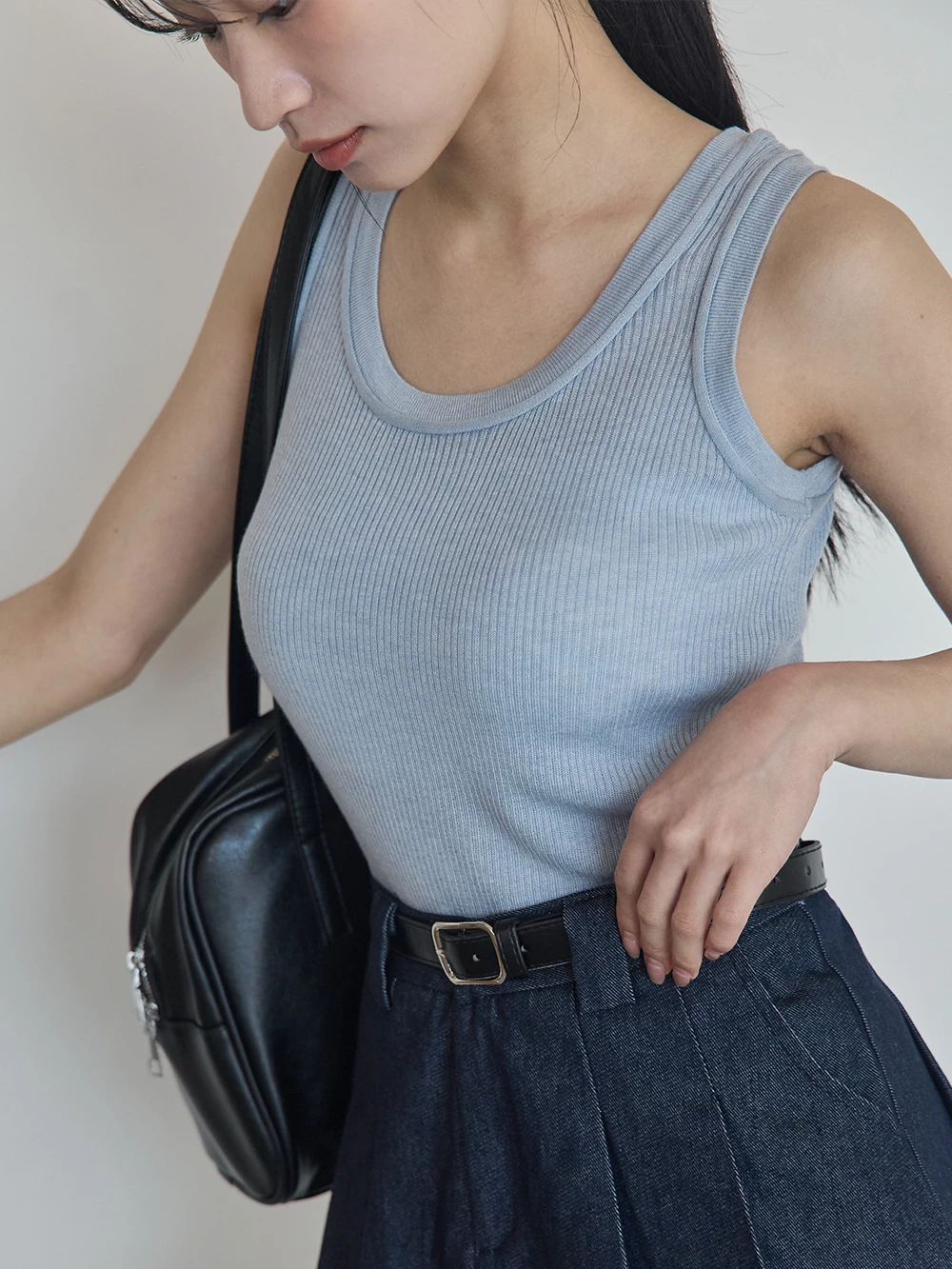 舒適手感坑條圓領背心