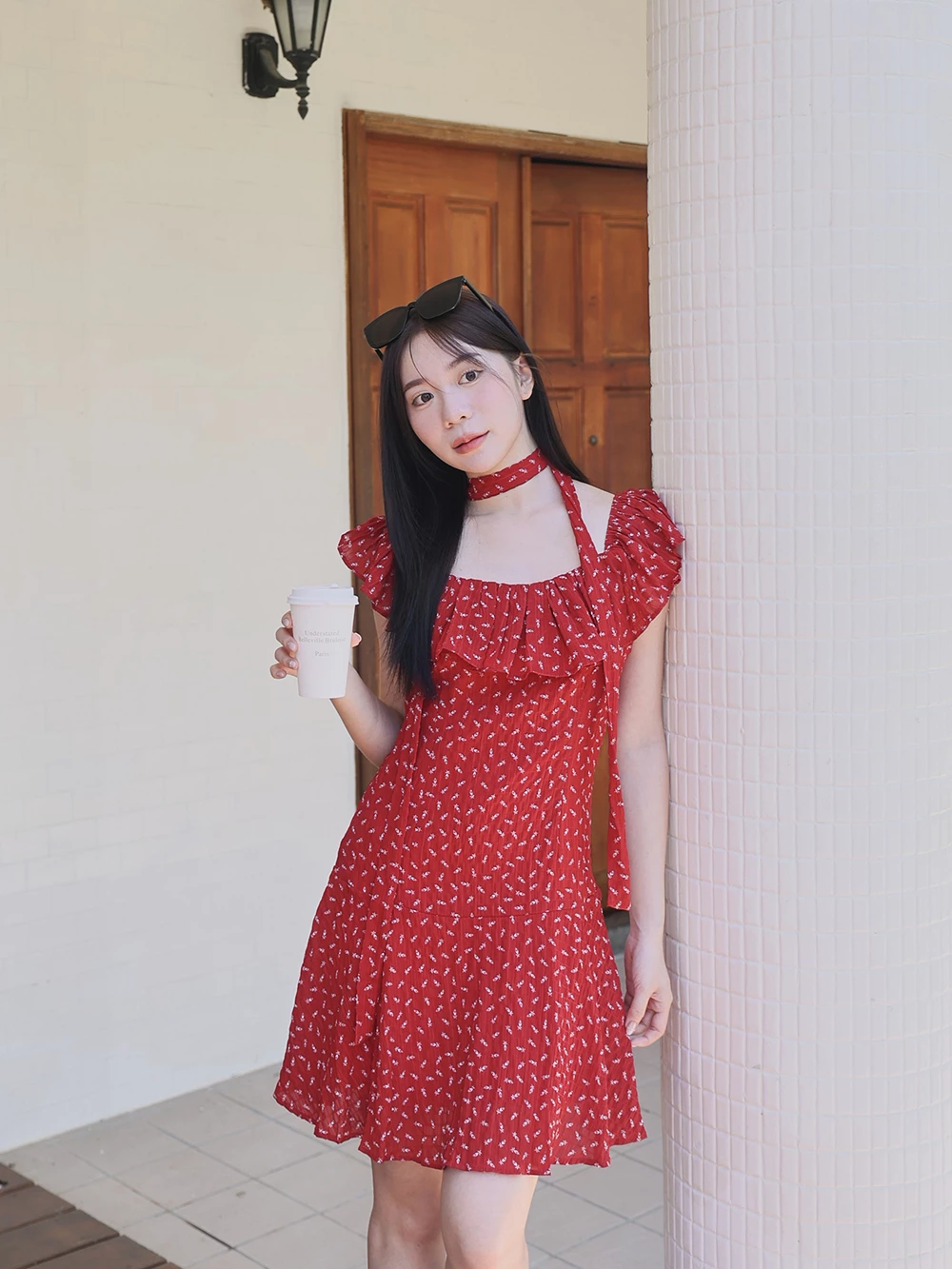 荷葉鬆緊領碎花洋裝-附綁帶