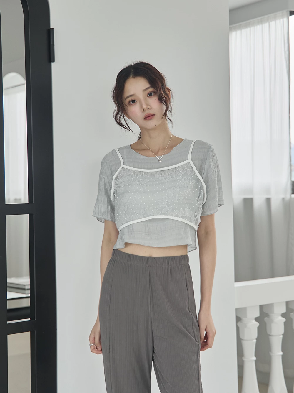 網紗花朵短背心