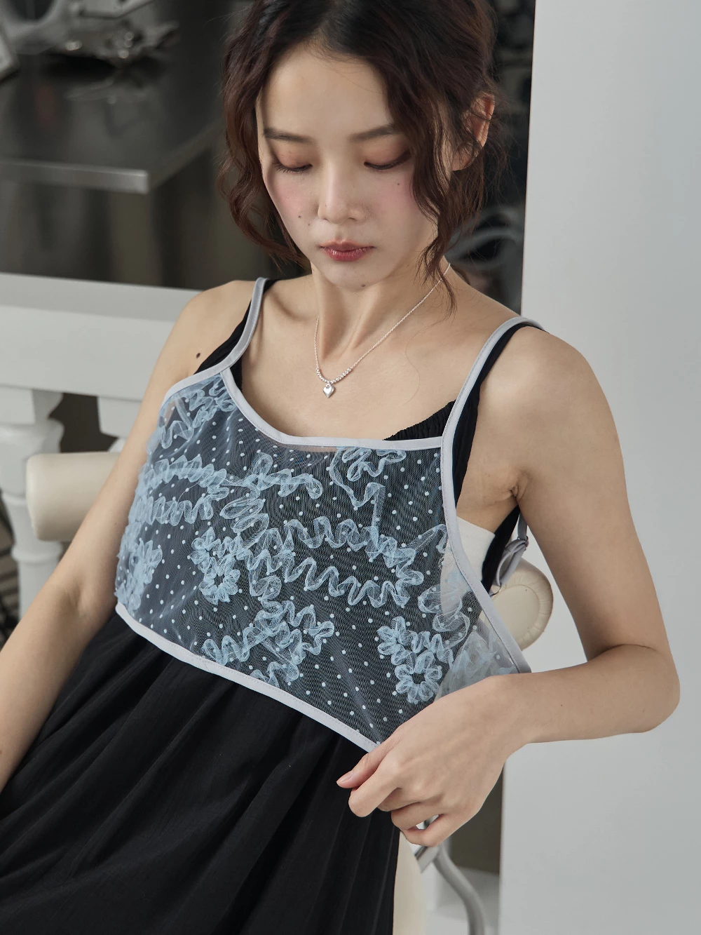 網紗花朵短背心