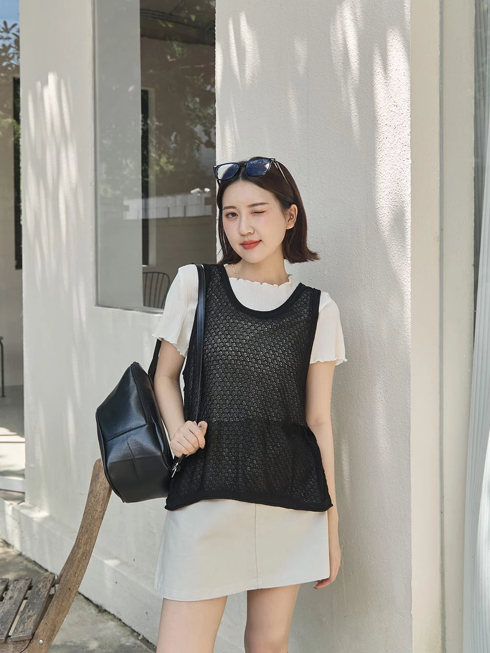 洞洞鏤空造型背心