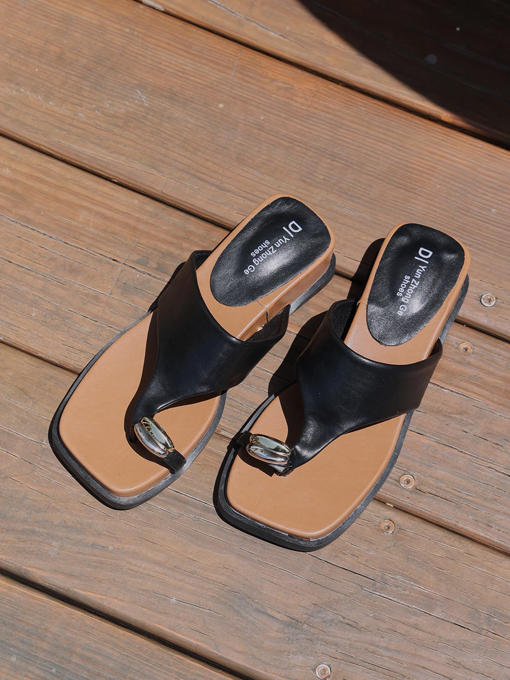 套指方頭人字厚底拖鞋