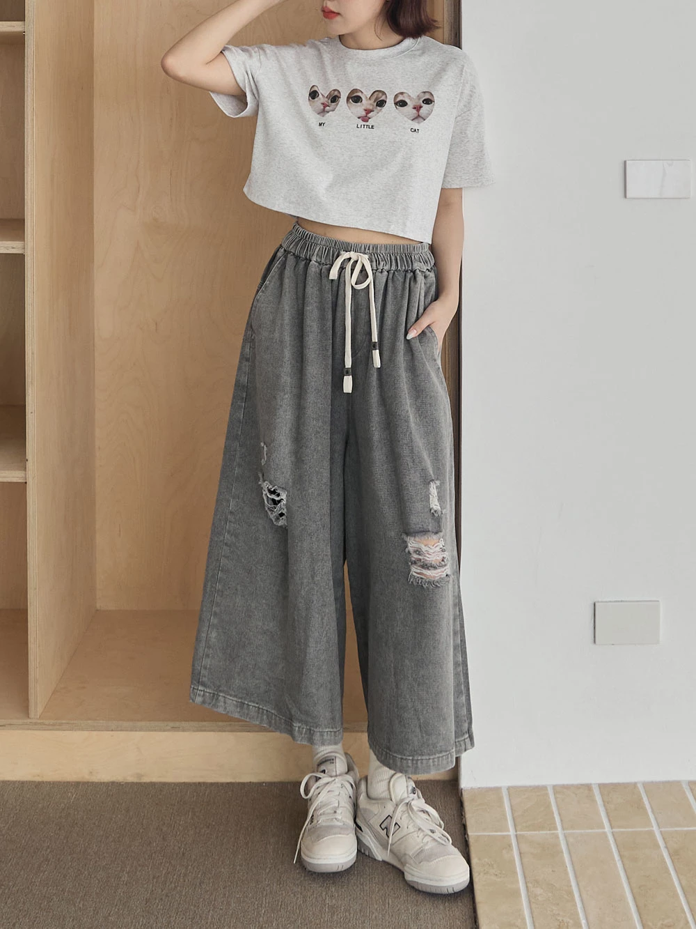 抓破造型八分牛仔褲