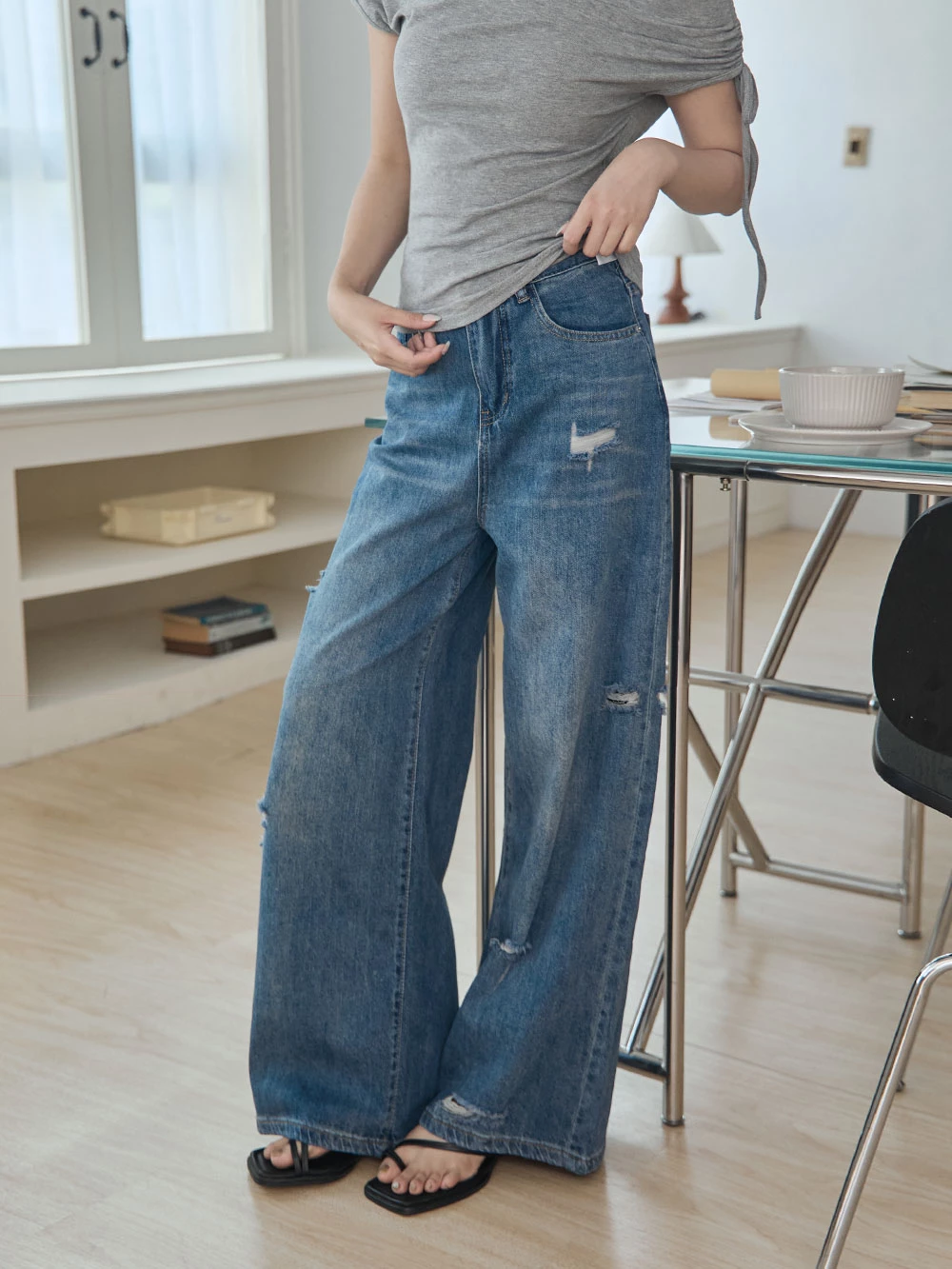 微抓破高腰牛仔褲