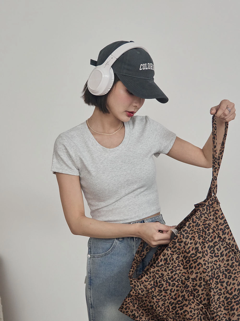 彈性坑條U領短版Tee