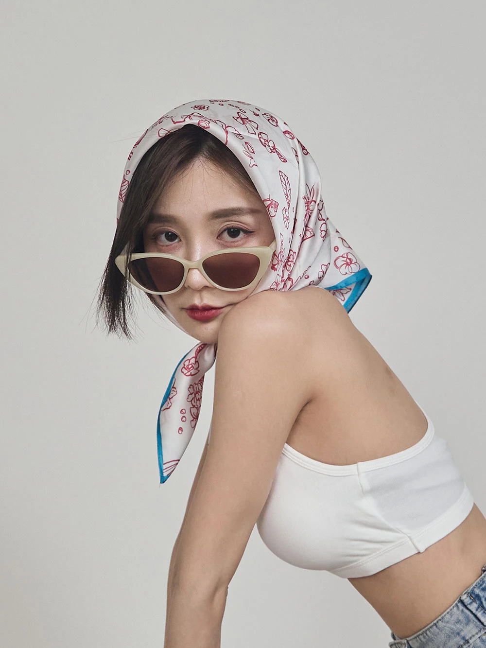 復古印花大方絲巾