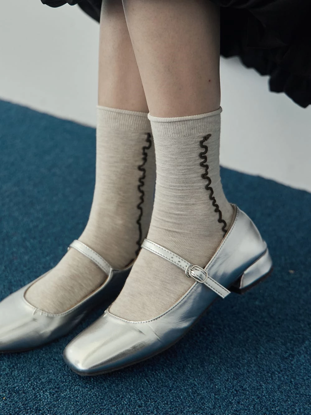 復古捲邊中筒襪