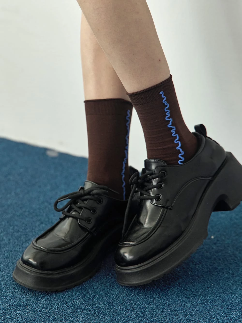 復古捲邊中筒襪