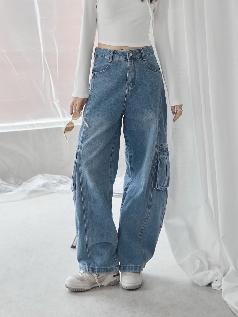 彎刀工裝牛仔褲