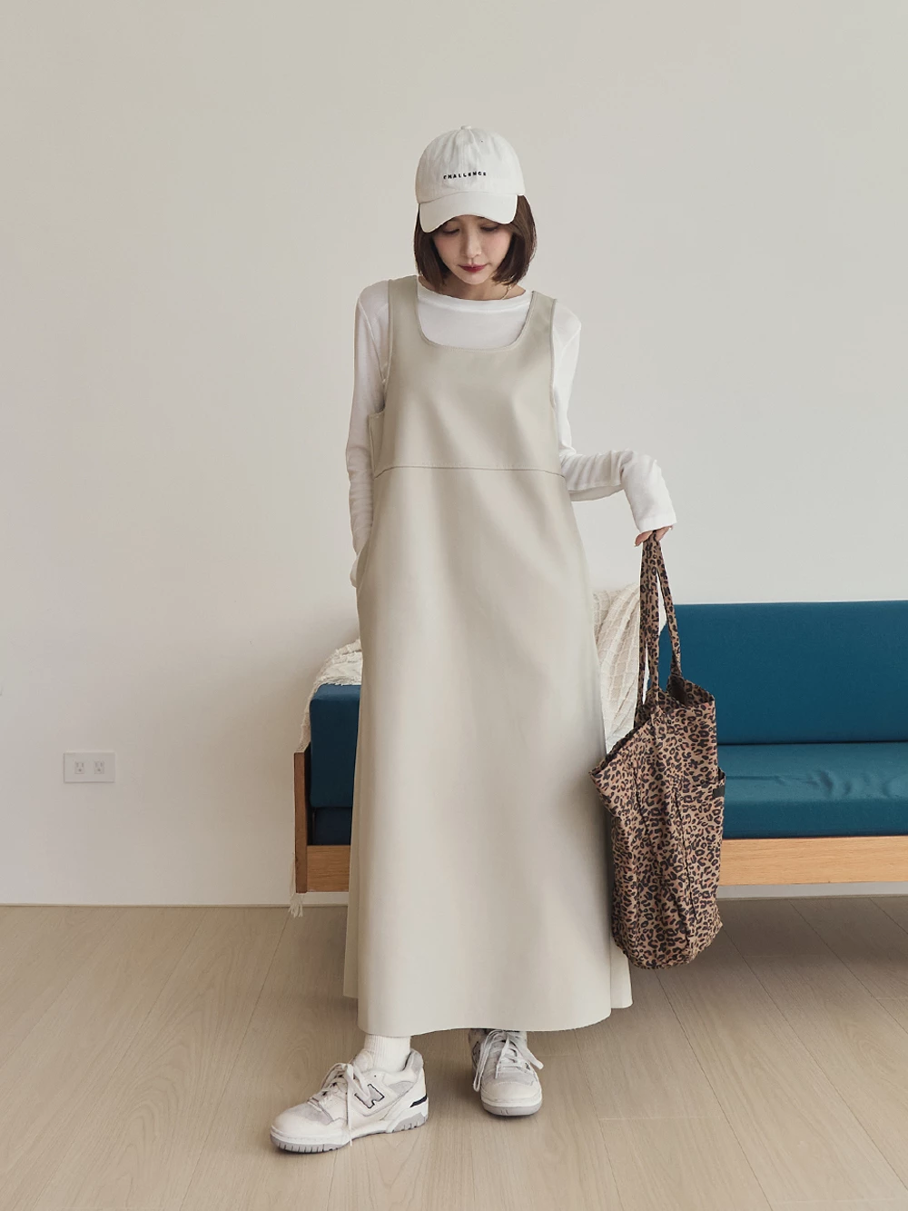 方領皮革背心洋裝