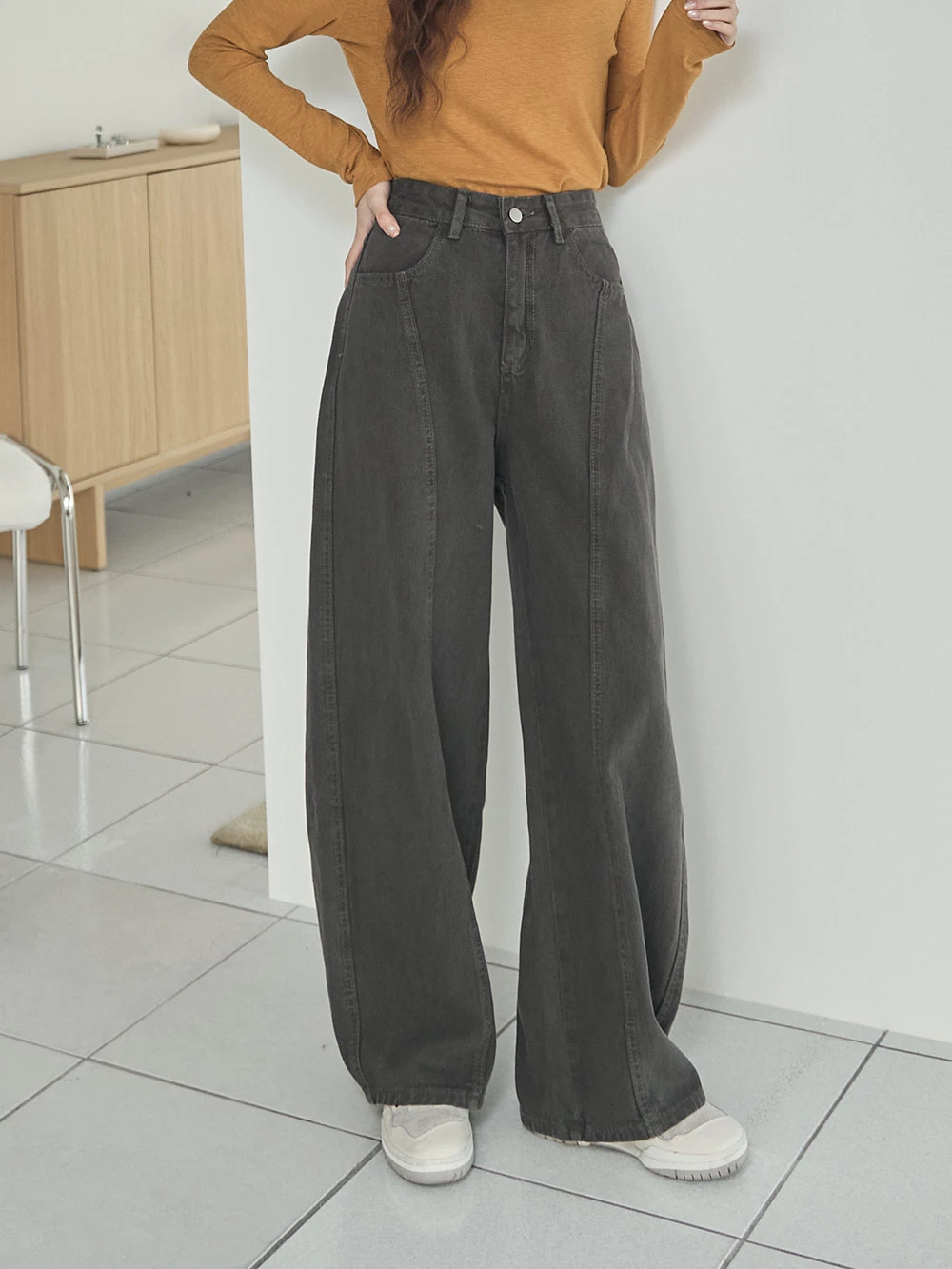 高腰牛仔彎刀褲