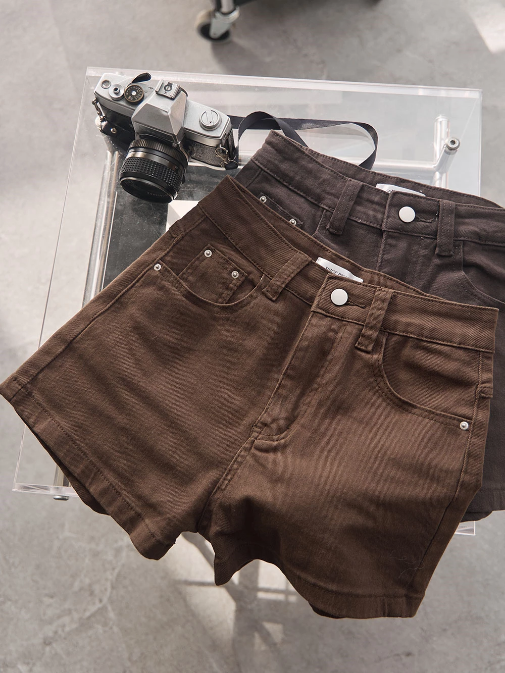 挺版彈力牛仔短褲