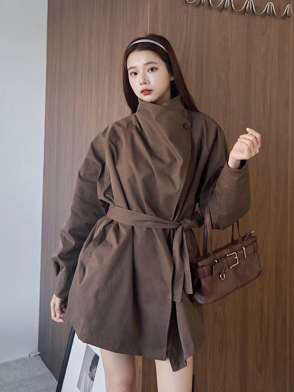 澎袖大翻領風衣外套