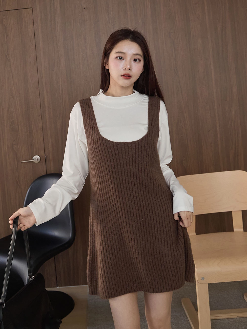 大U領針織背心洋裝