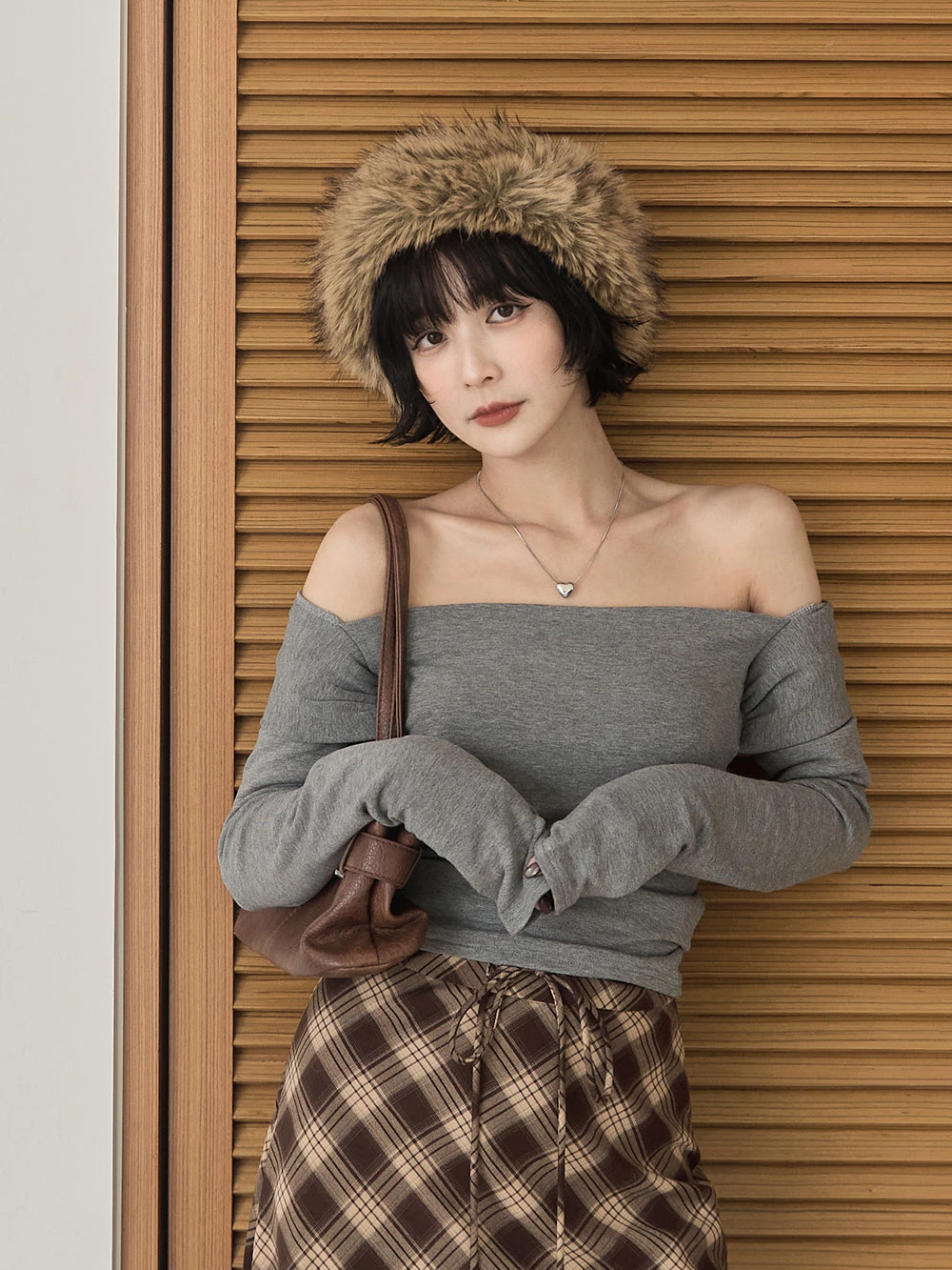 兩穿方領柔彈上衣