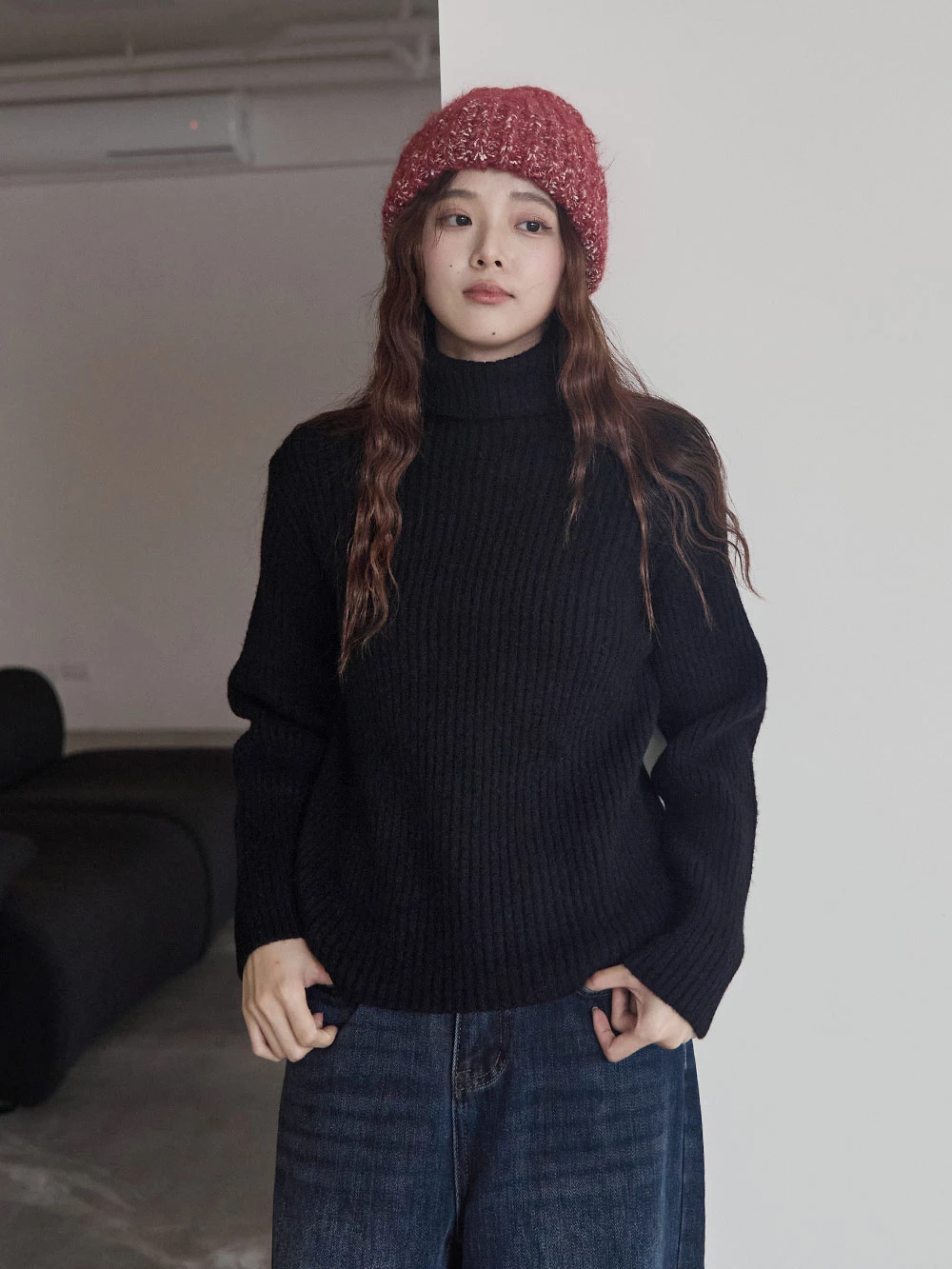 高領坑條針織上衣