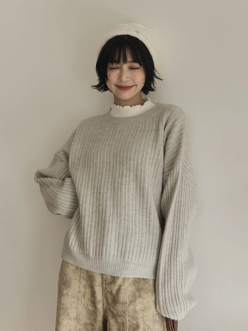 厚實坑條圓領針織上衣