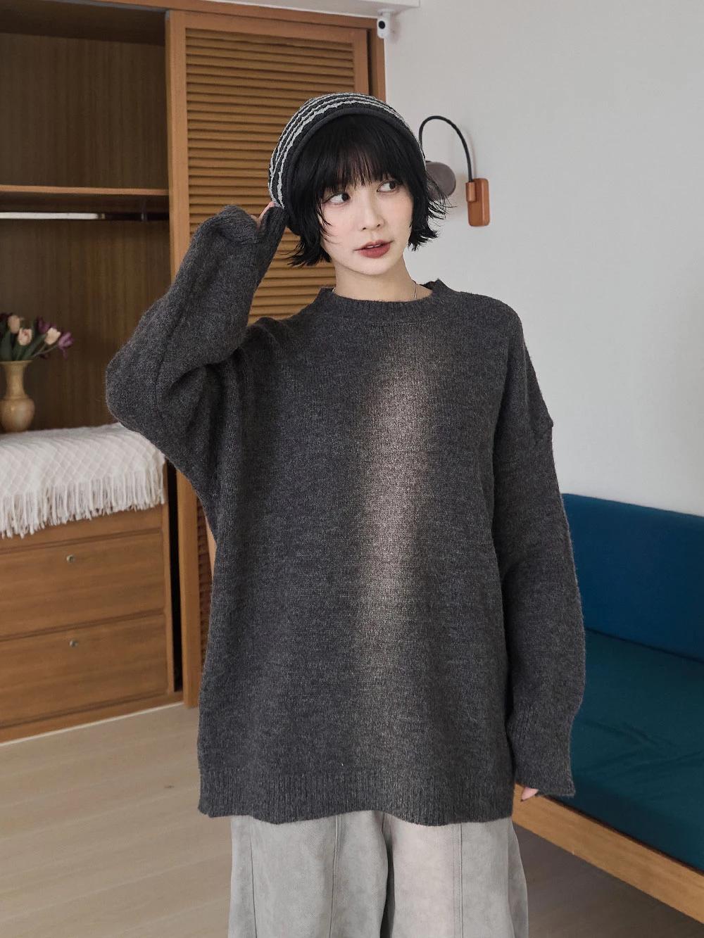 寬鬆磨毛圓領針織上衣