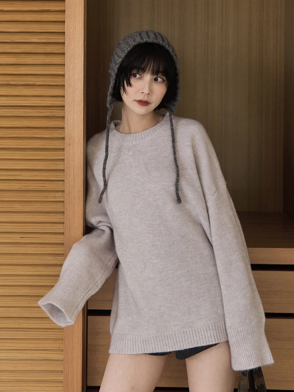 寬鬆磨毛圓領針織上衣