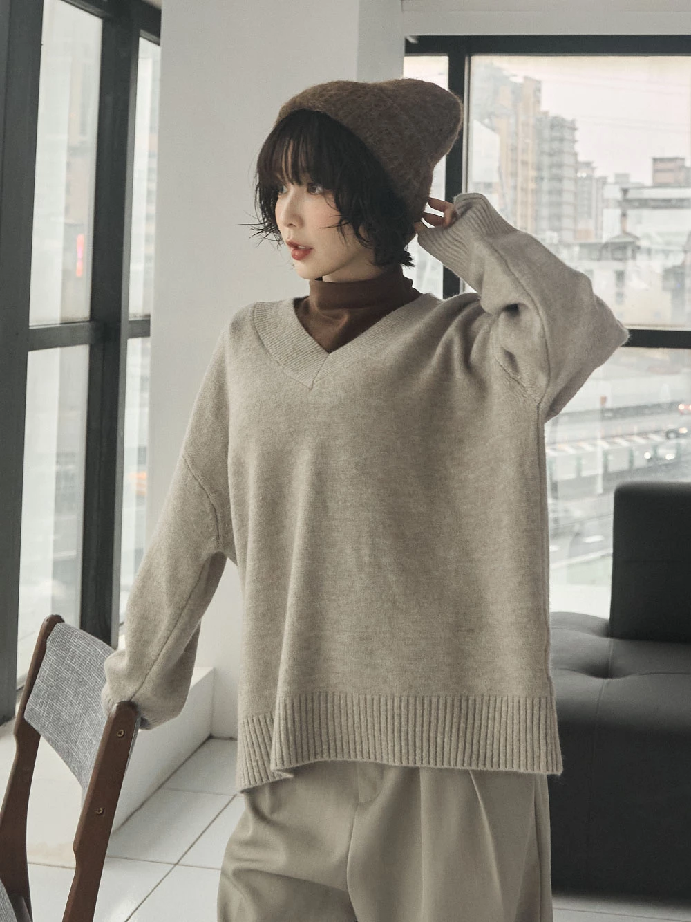 磨毛感V領針織上衣