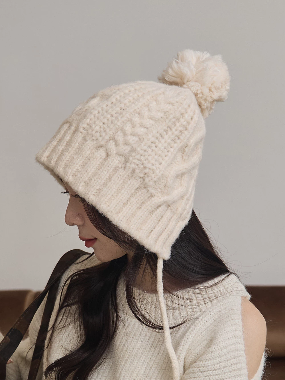 毛球針織後開毛帽