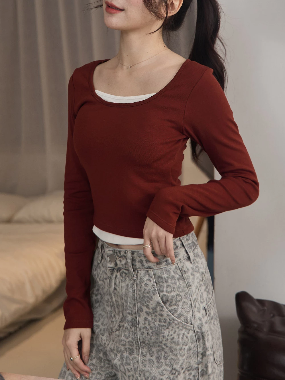 內磨毛假兩件胸墊上衣