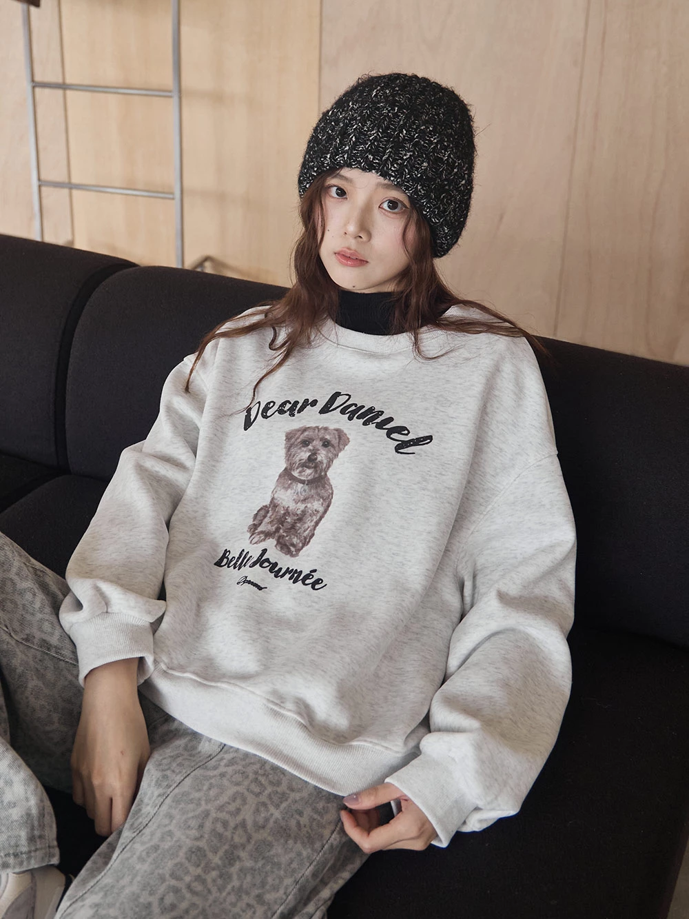 狗狗印圖刷絨大學T