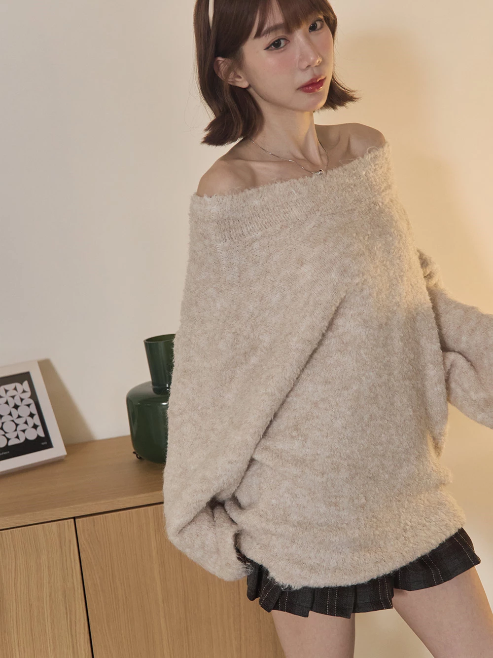 一字領混色磨毛針織上衣