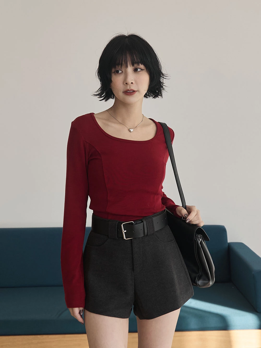 極彈親膚方領上衣