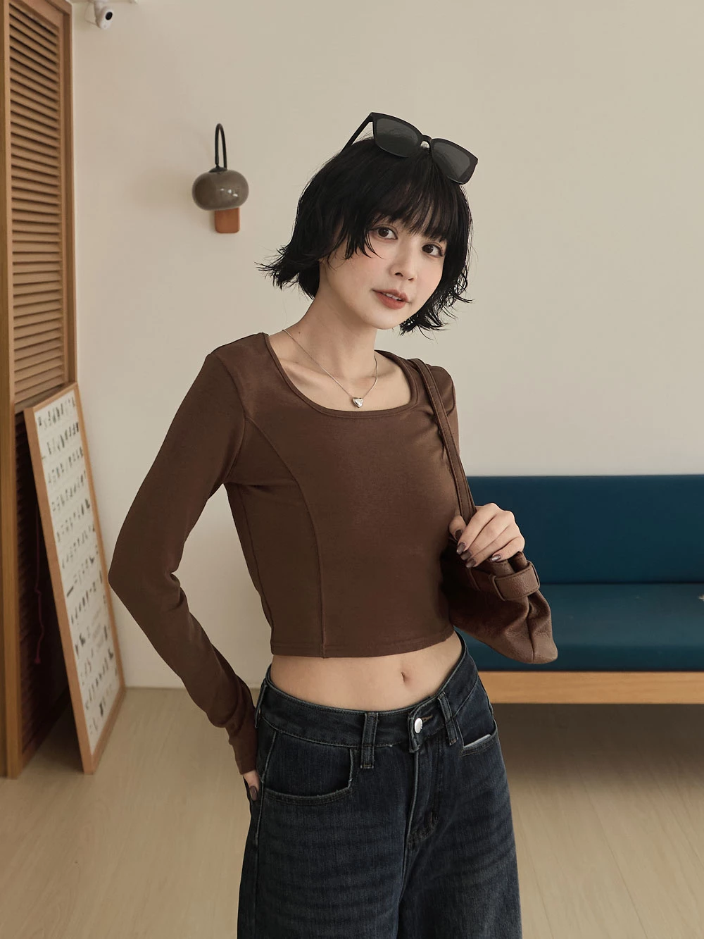 極彈親膚方領上衣