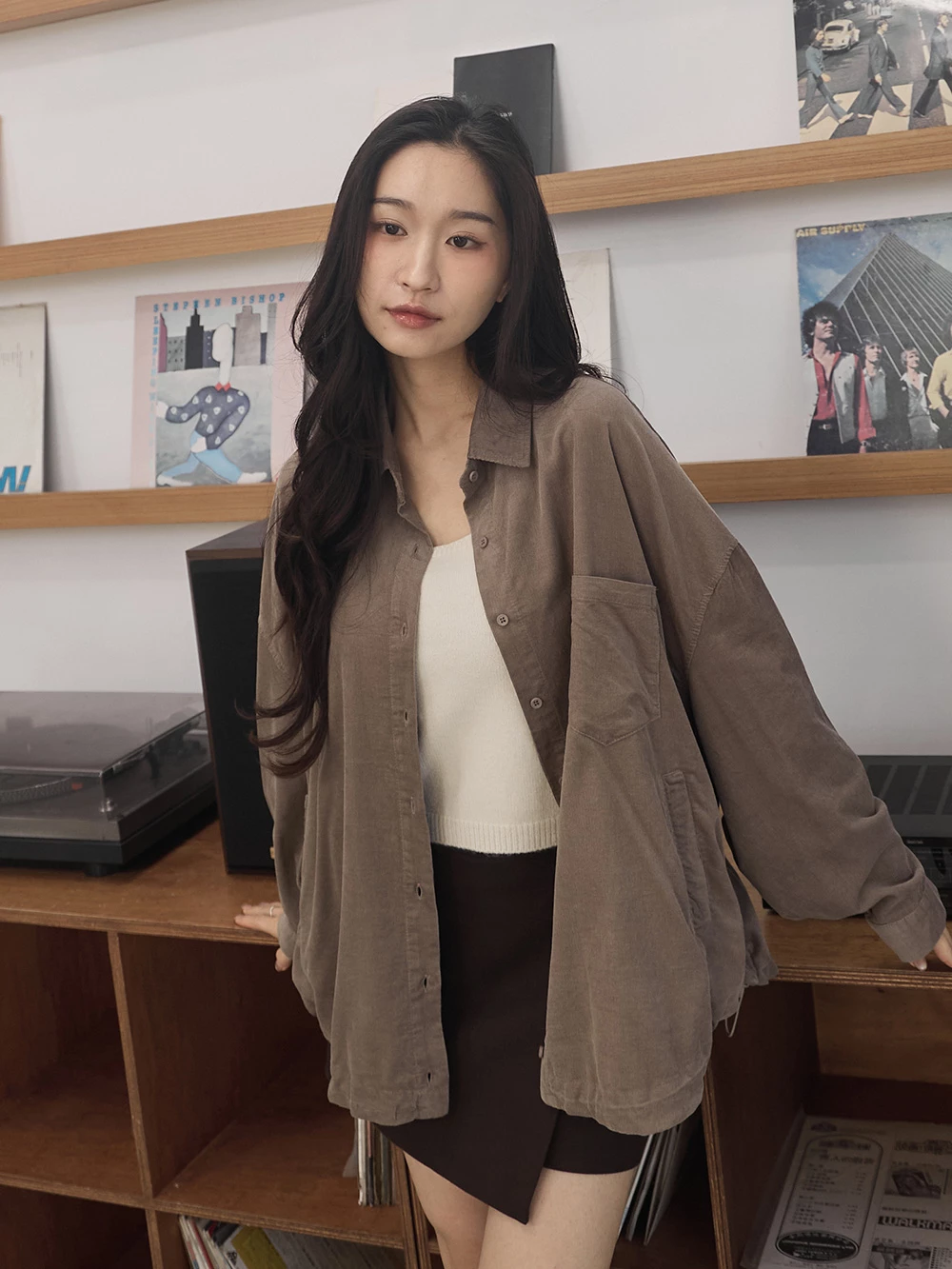 薄料燈芯絨寬版襯衫