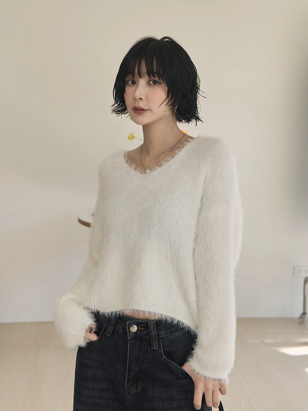 V領海馬毛針織上衣