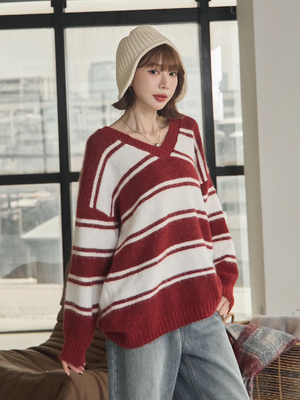 拼色條紋V領針織上衣
