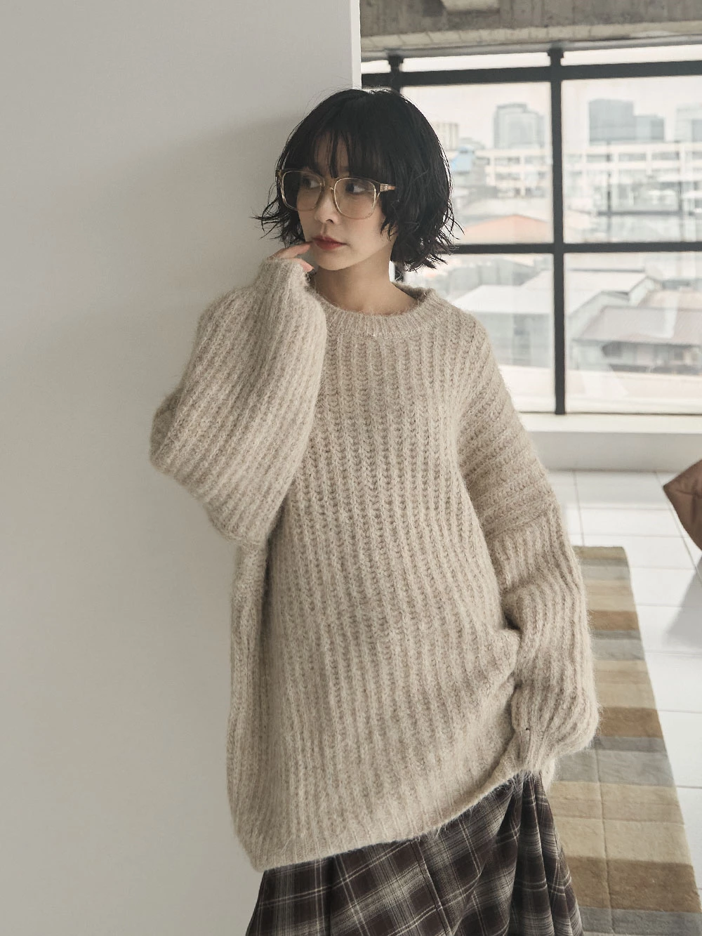 寬鬆羊駝絨感針織上衣