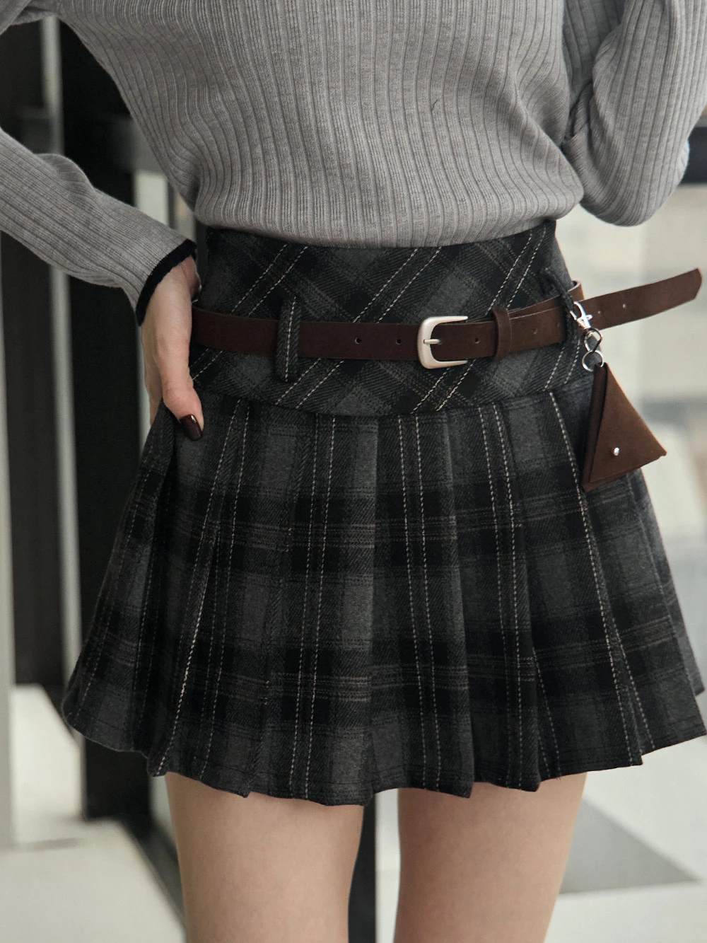 拼色格紋百褶裙-附皮帶