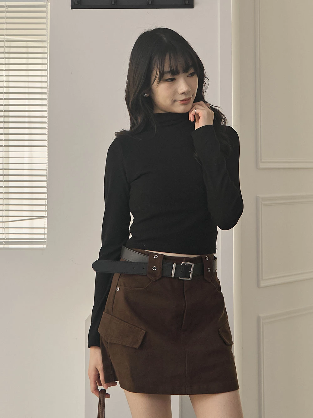 磨毛半高領胸墊上衣