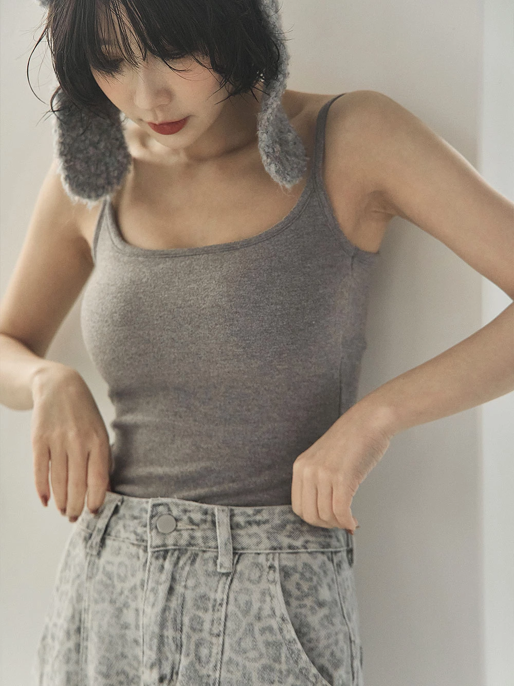 內磨毛細肩胸墊背心