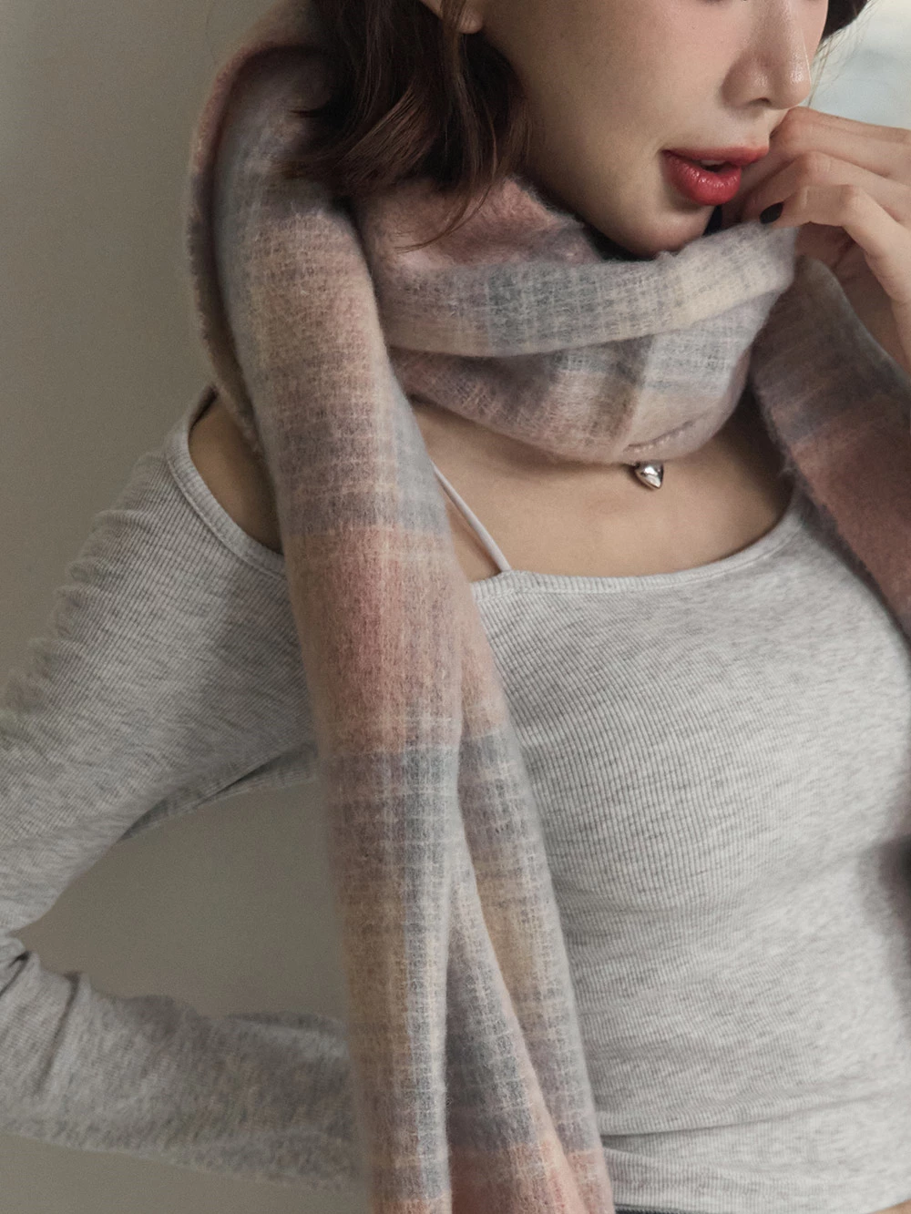 線條格紋針織流蘇圍巾