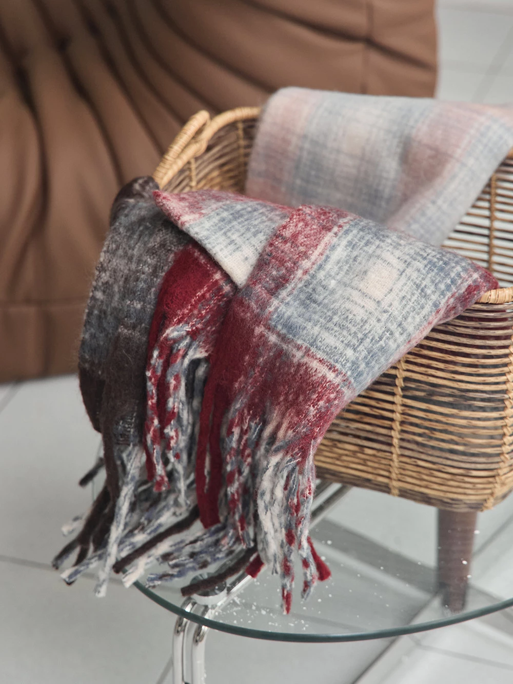 線條格紋針織流蘇圍巾