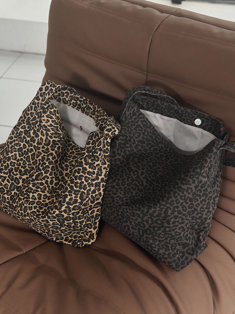 豹紋磁扣側背包