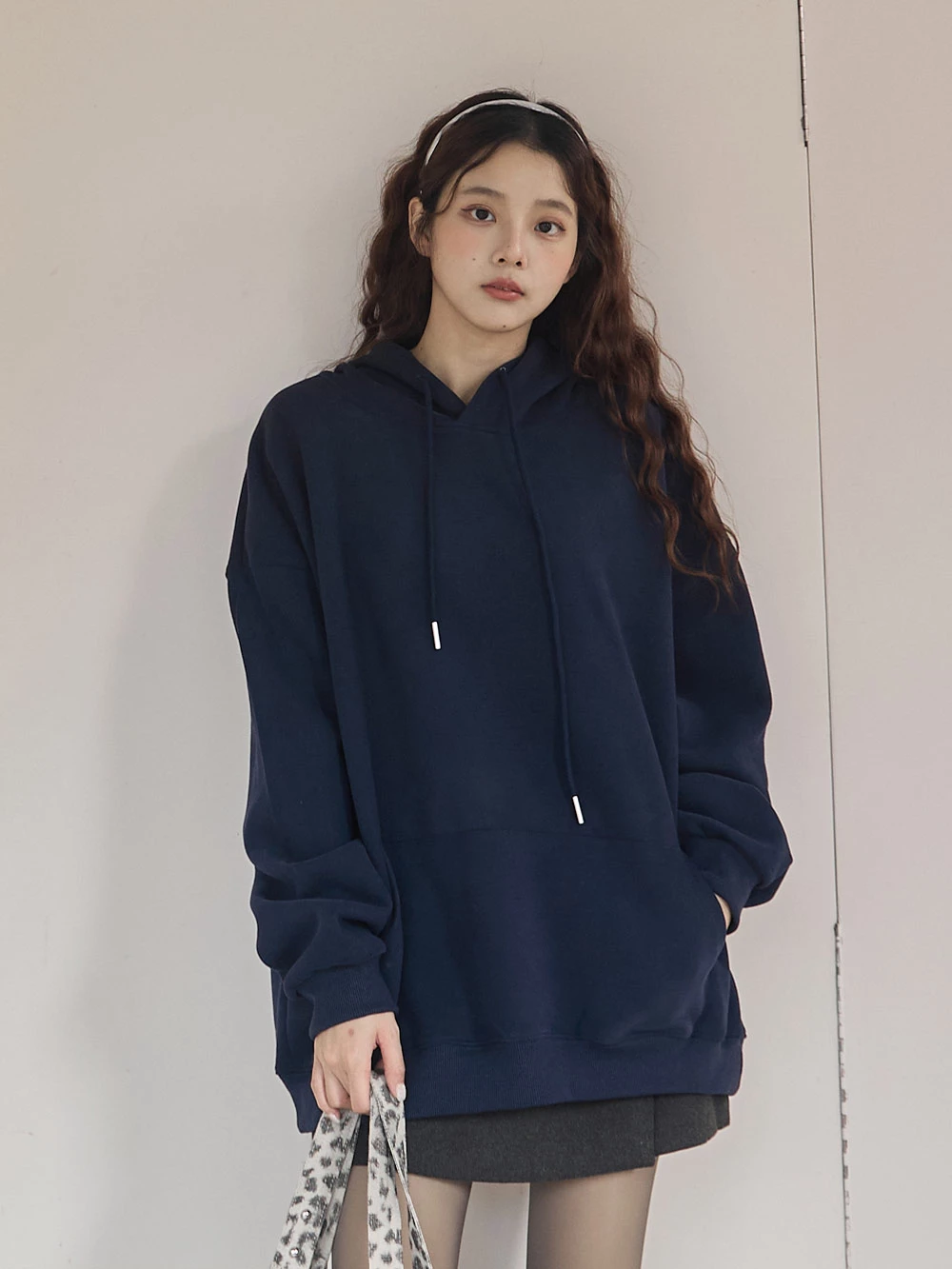 寬鬆雙口袋抽繩連帽上衣
